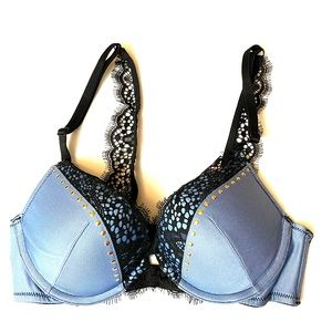 VICTORIA’S SECRET VERY SEXY PUSH UP BRA 32B